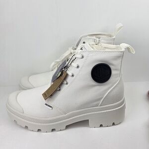 Palladium Women's Off-White Canvas Combat Boots